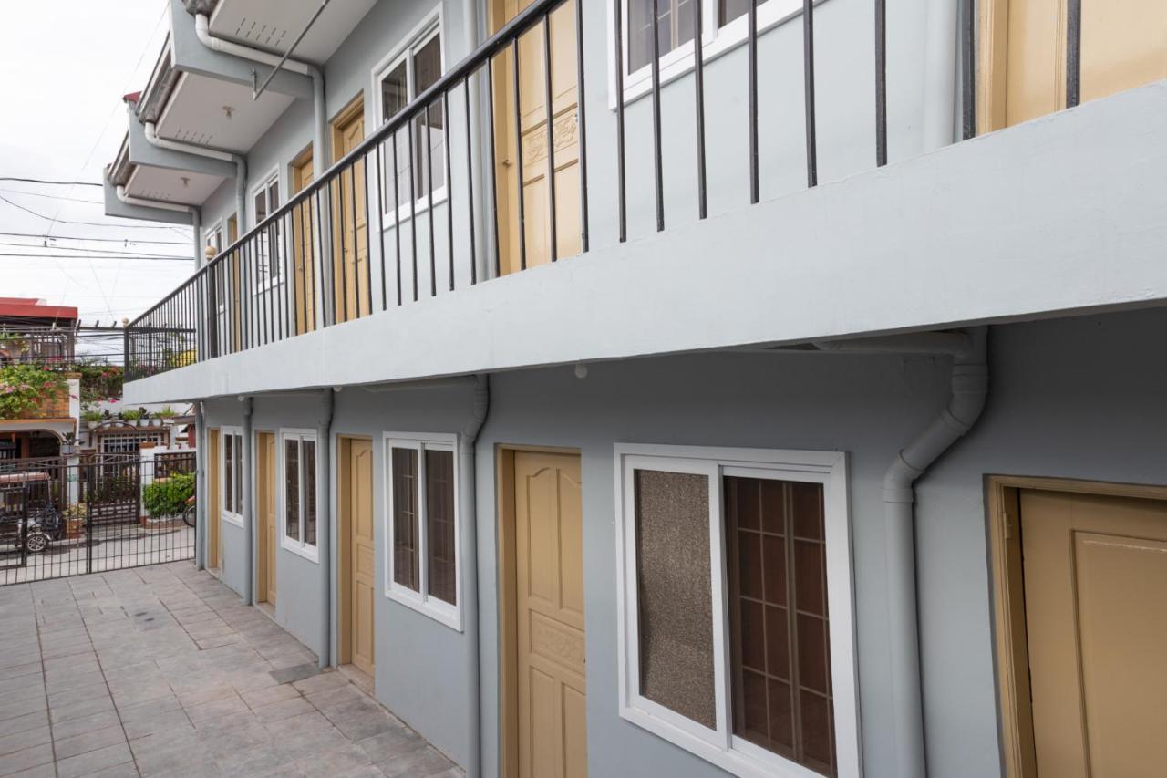 Hive Manila Guesthouse -Netflix,400Mbps Wi-Fi Bacoor Exterior foto